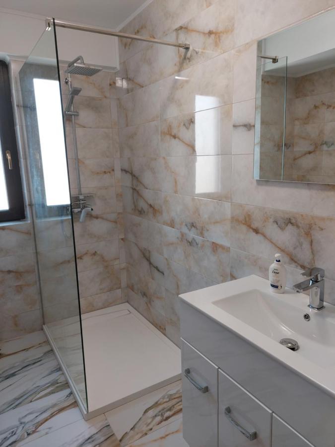 Ferienwohnung Bya Brown Valea Lupului  Exterior foto