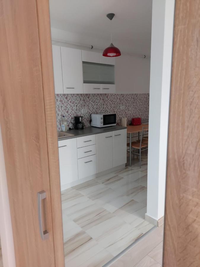 Ferienwohnung Bya Brown Valea Lupului  Exterior foto